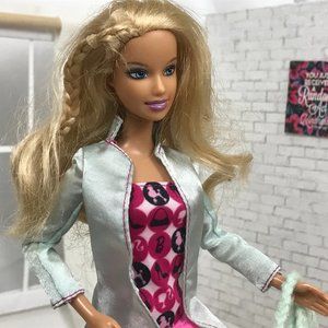 Doctor barbie with a purse